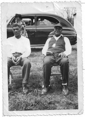 Field Day Little Washington 1952
Field Day Little Washington 1952. "Shack" Hunter and son Edward Jordan. Edna Jordan (Edward's mother) in background.
